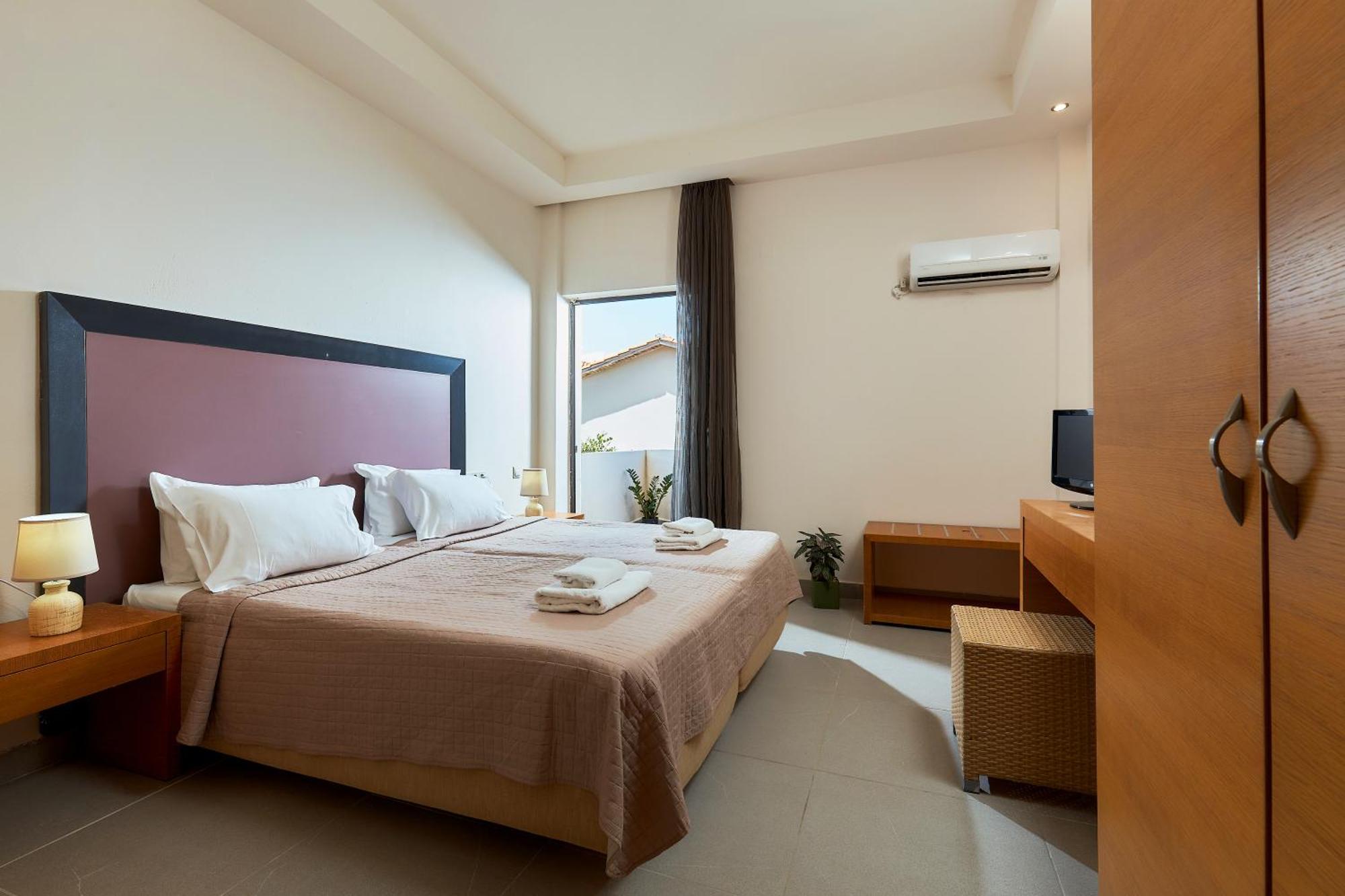 Goúrnes Creteco Hotel & Suites المظهر الخارجي الصورة