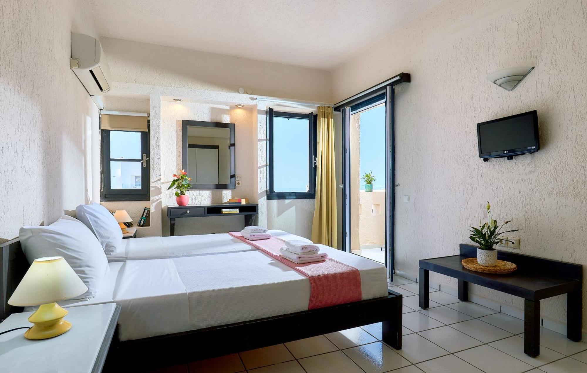 Goúrnes Creteco Hotel & Suites المظهر الخارجي الصورة