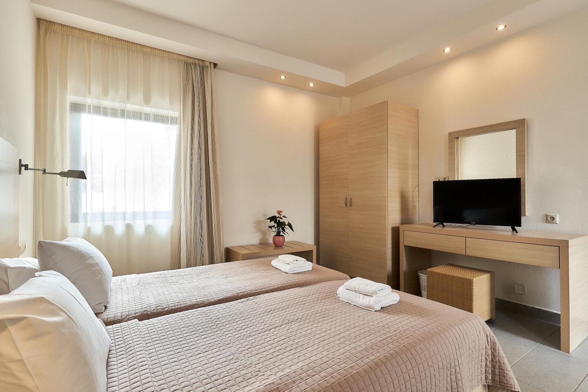 Goúrnes Creteco Hotel & Suites المظهر الخارجي الصورة