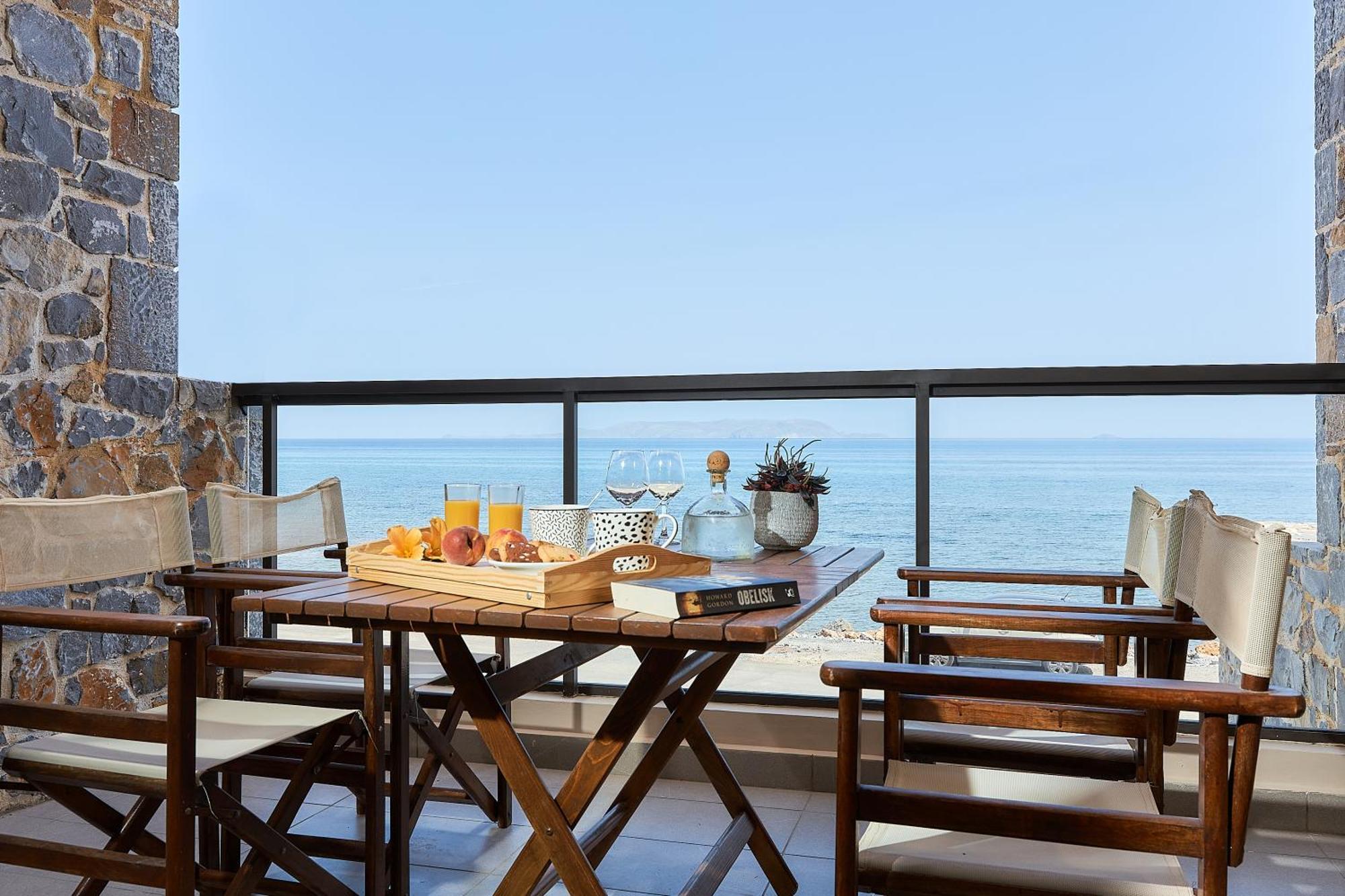 Goúrnes Creteco Hotel & Suites المظهر الخارجي الصورة