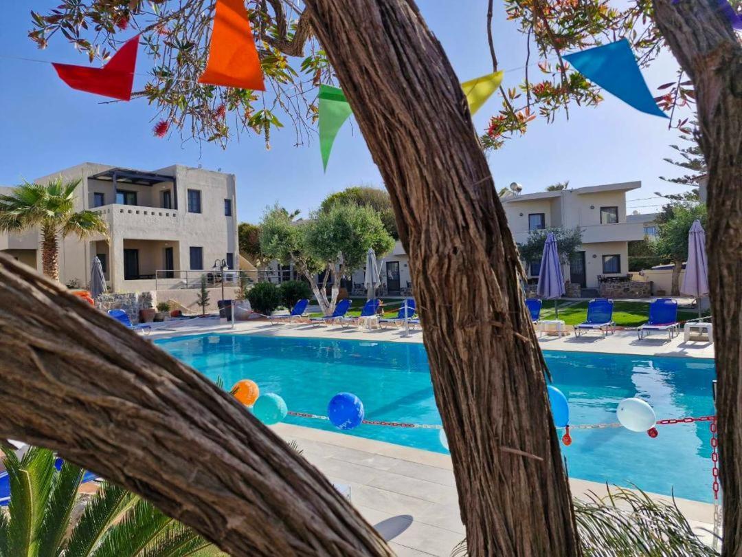 Goúrnes Creteco Hotel & Suites المظهر الخارجي الصورة
