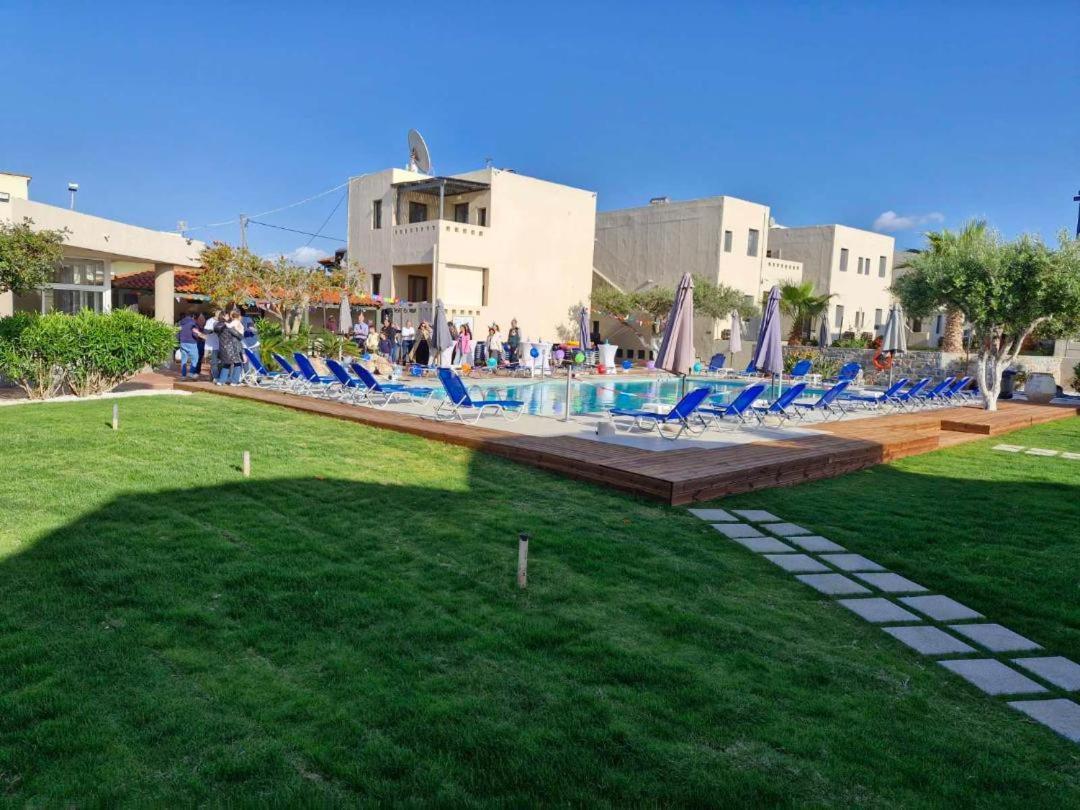 Goúrnes Creteco Hotel & Suites المظهر الخارجي الصورة